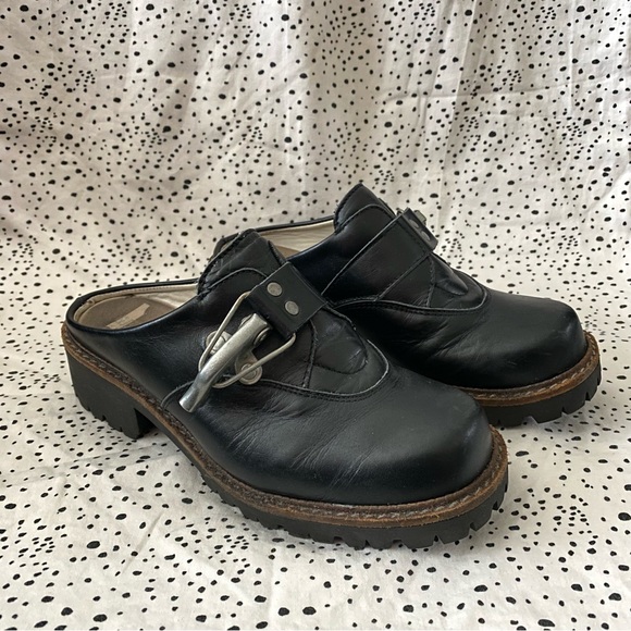 Geier Wally Shoes - RARE VINTAGE Geier Wally Mule Clog Ski Strap Austria